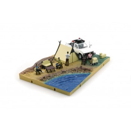 BM CREATIONS 1/64スケール トヨタ 80ハイラックス N60N70 ホワイト アクセサリー＆キャンピング ジオラマセット 64B0384