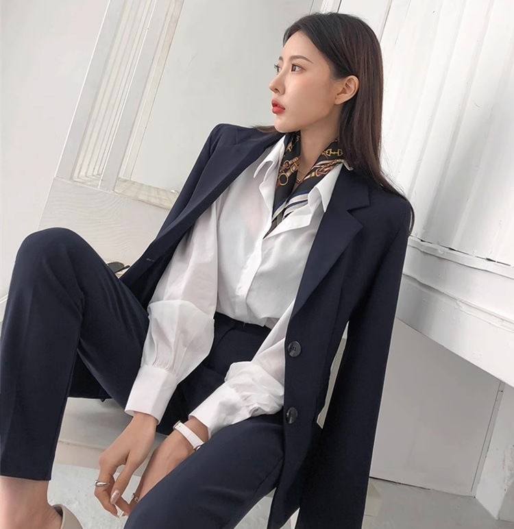 レディース パンツ スーツ ストレートパンツ 膝下 アンクル丈 長袖 襟付き 角襟 タイト スリム 細身 ストレート Iライン ウエストマーク ポケット ハイウエスト 前開き きれいめ シンプル 上品 6,170円