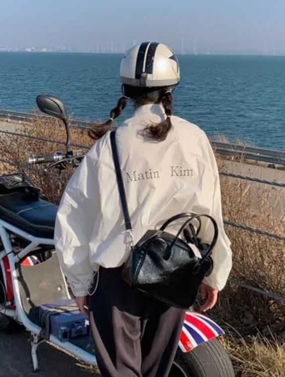 matin kim ジャンパー LAYERED HOODY BOMBER DOWN JUMPER IN CHARCOAL – Matin Kim