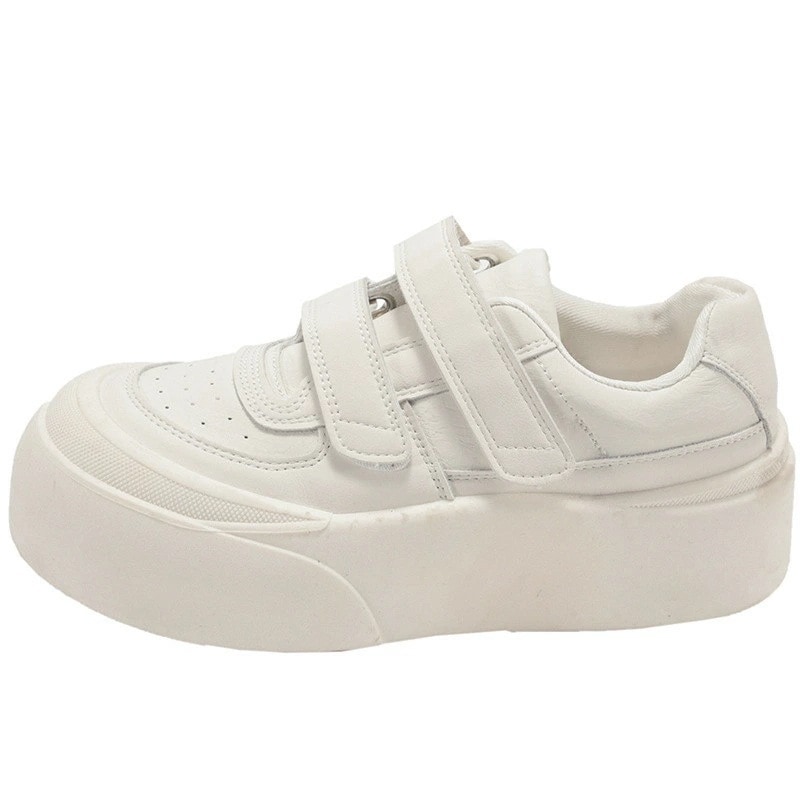 【期間限定最大15%OFF】スニーカー レディース 厚底スニーカー 靴 きれいめ ホワイト シルバー 歩きやすい 厚底 飛ばない 送料無料 痛くない 足が痛くない 人気 アウトドア 柔らかい 走れる