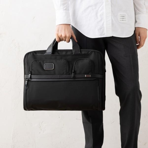ビジネスバッグ アルファ コンパクトラージ ラップトップブリーフ ブラック メンズ 02603114D3 117302 1041