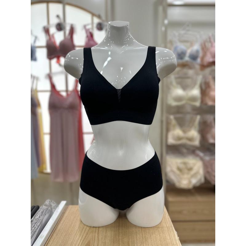 パール生地のモダンなシェイプのランニング型퓨징ブラセット (BK) BR6842 BP6842 (スターフィールドCOEX)