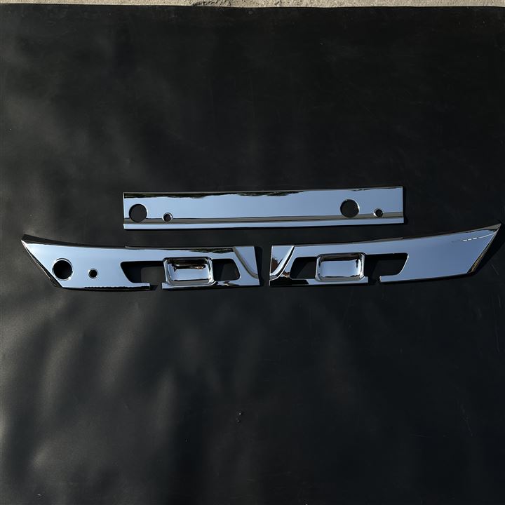 日野 17プロフィア メッキ ３分割 メッキパーツ トラック用品 外装 トラック部品( シルバー, ワイパーパネル)