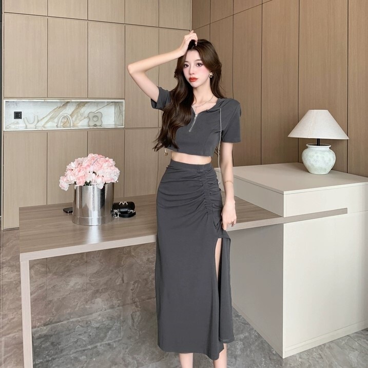 セットアップ パーカー ロングスカート 膝下 ミモレ丈 半袖 Vネック ストレート Iライン スリット サイドスリット フード付き ファスナー ウエストゴム 薄手 上下セット 2点セット かわいい