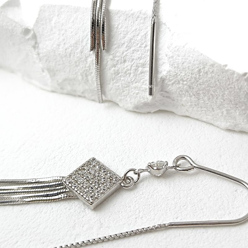 【Silver 925】菱形×スネークチェーンロングピアス　アレルギー対応