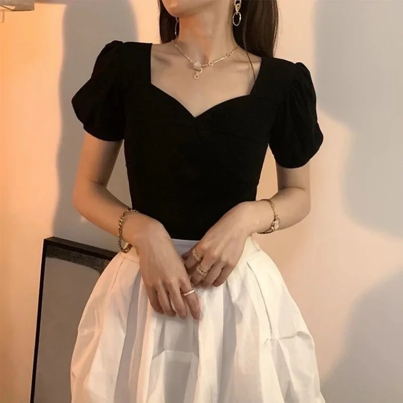 フランスのヴィンテージバブル半袖Tシャツ,ワイルドVネックの女性用黒Tシャツ,特大のニットトップス,春のブラウス - 200000345