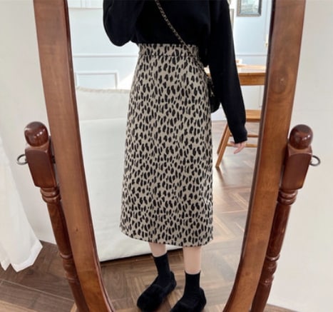 ウエストゴムヒョウ柄スカート スカート ボトムス ミニ丈 ミモレ丈 ロング丈 かわいい 大人可愛い きれいめ シンプル 大人 おしゃれ かっこいい 大人可愛い こなれ感 キュート 存在感 爽やか