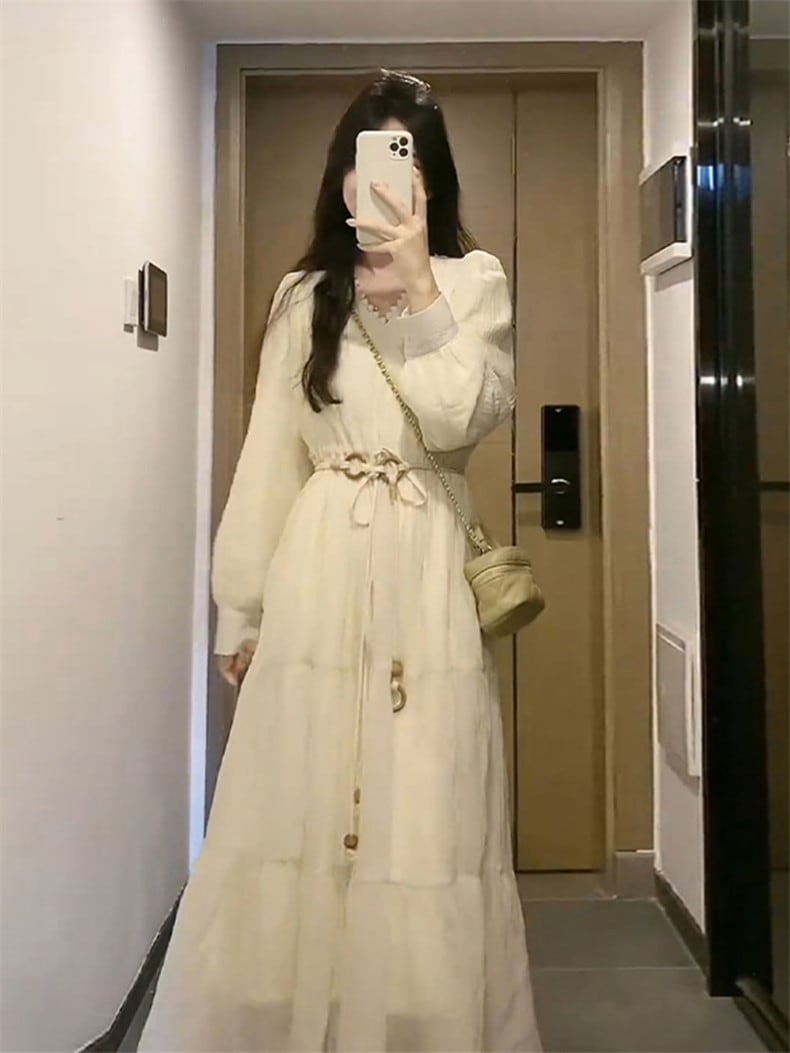 秋冬の女性用の小さなフレンチドレスボトムの妖精のドレスが付いた高級コートM34