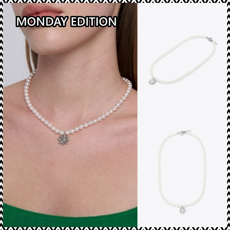 MONDAY EDITION DAISY AND PEARL NECKLACE (6MM)