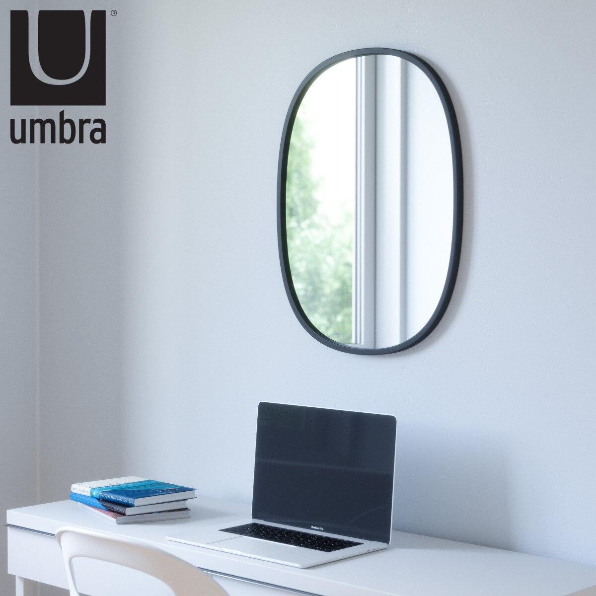 umbra ハブ ミラー オーバル 46x61cm アンブラ 鏡 壁掛け ウォールミラー かがみ 丸 洗面 玄関 リビング 北欧風 ラバーフレーム おしゃれ スタイリッシュ インテリア
