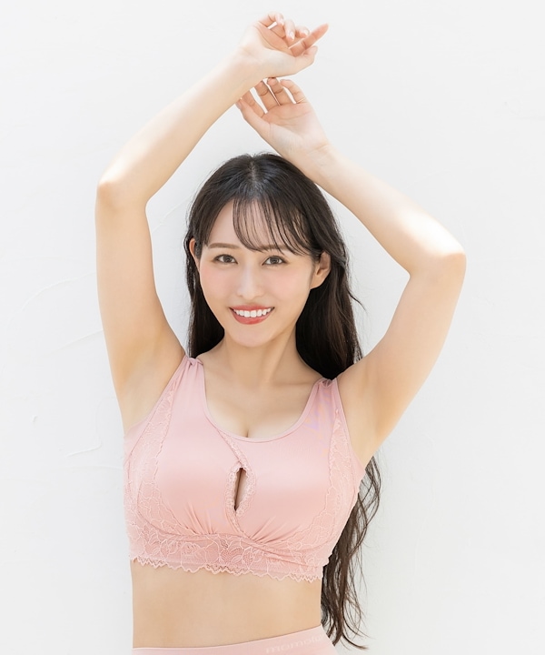 新品　momoful色っぽナイトブラ　3枚まとめ売り Qoo10 momoful 色っぽナイトブラ 3枚セット ナイトブラ