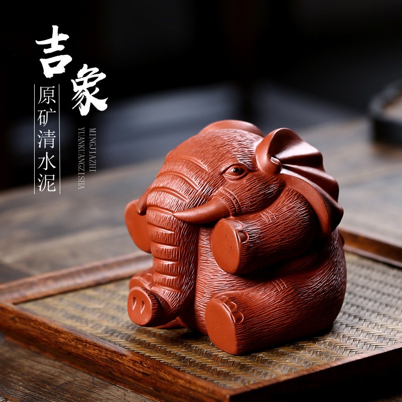 細かい純粋な手作りティーペットjixiangruyiゾウの彫刻ホームクリエイティブティーテーブルの飾り