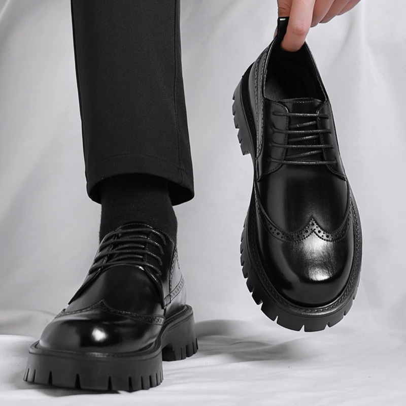 メンズレザーシューズファッションメンズビジネスカジュアルブローグ英国カジュアルウェディング新郎シューズ