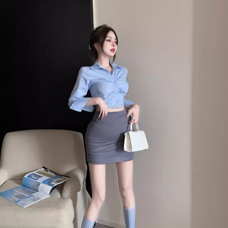 トップス シャツ 長袖 ポロカラー スリム かわいい 大人可愛い きれいめ シンプル カジュアル 大人 上品 おしゃれ お洒落 かっこいい レトロ 大人女子 こなれ感 ラフ ラブリー キュート