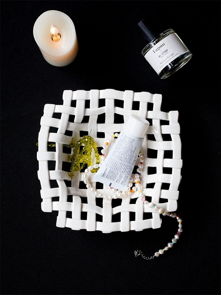 メガ割 早い者勝新抜果物収納バスケッ陶磁器の果物精キャンディーキッチンの水切りブルリビングの装アクセサリー収納