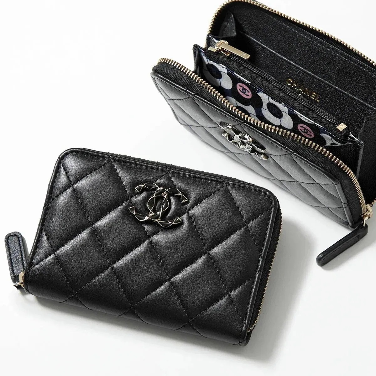 CHANEL シャネル コインケース MATELASSE マトラッセ AP3625 B14330 ラムスキン レザー カードケース ミニ財布 ココマーク キルテ 117,882円