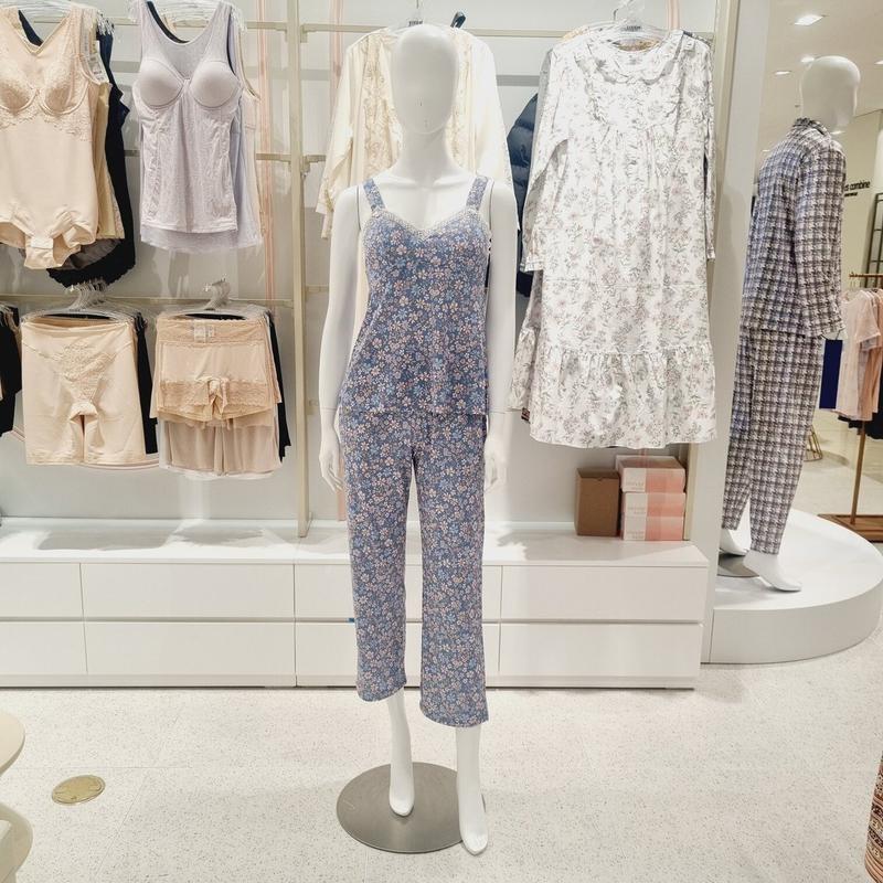 AK水原店 ポリニット フラワープリント イージーウェア 9分丈パンツセット EZ1916TEZ191