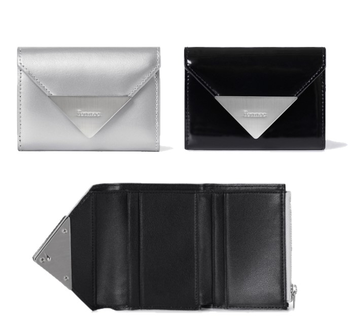 LACQUER TRIANGLE WALLET