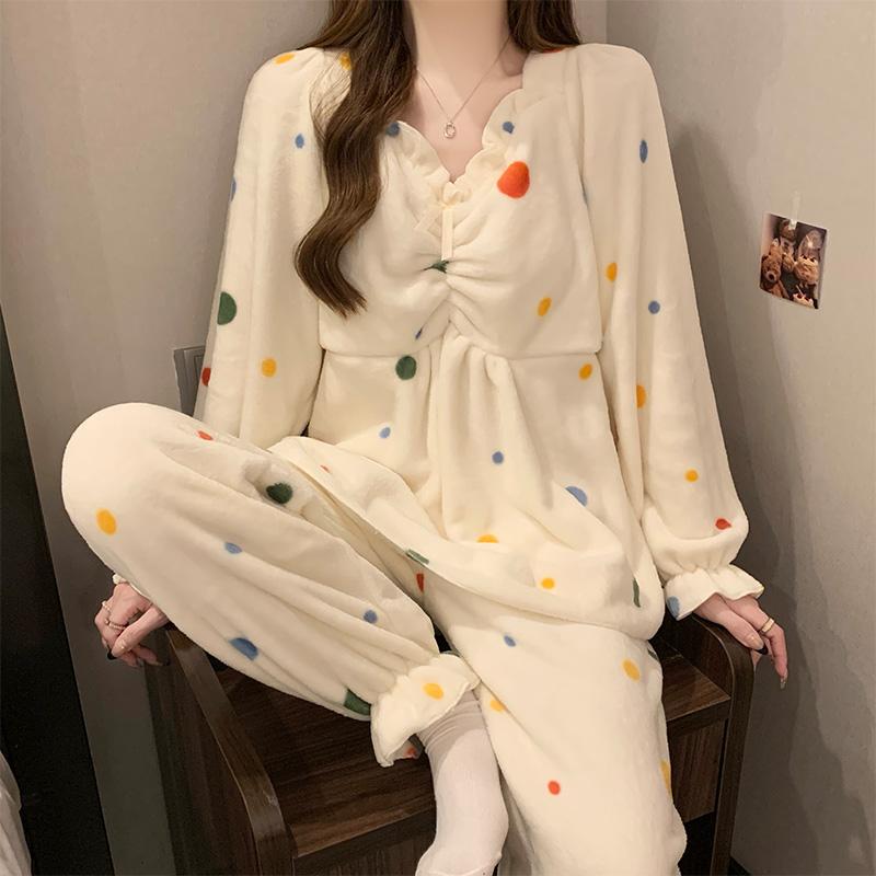 ルームウェア レディース パジャマ 部屋着 ガーリー コーラルベルベット フランネル 秋冬 長袖 Vネック プルオーバー ホームウェア ラウンジウェア セット ドット ホワイト