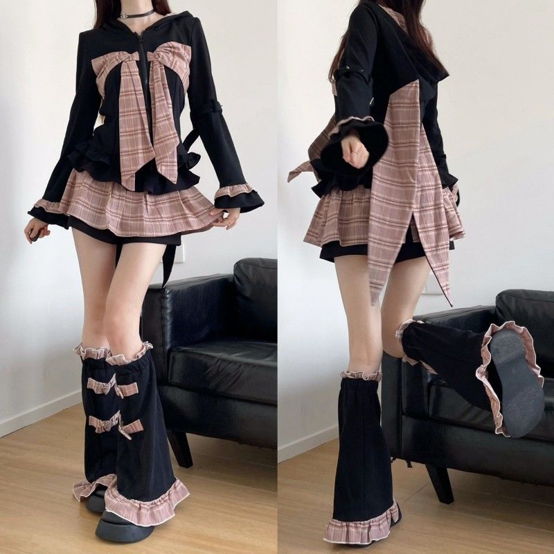 純粋な欲望スタイルのデザインファッショナブルなコントラストカラーのスプライシングジャケットハイウエストふくらみのある短いスカートレッグカバー年齢を軽減するスリーピーススーツ 4,501円