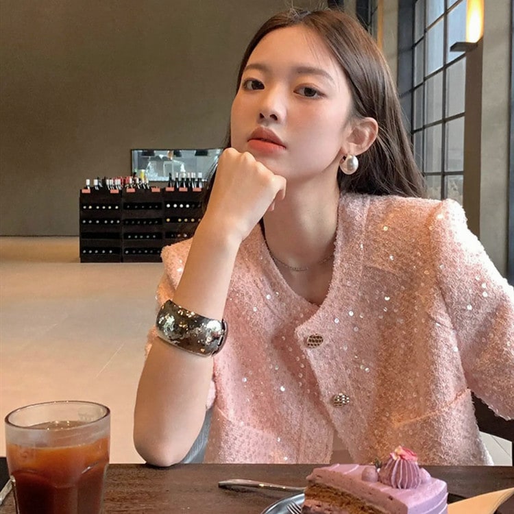 着痩せ　可愛い夏コーデ　韓国ファッション　レディース半袖トップス　カーディガン　おしゃれ