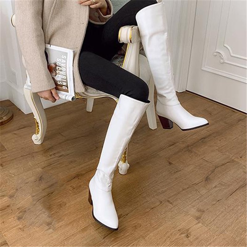 ブーツレディースショート ミドルブーツ黒 サイドジップ ラウンドトゥ 履きやすい チャンキーヒール