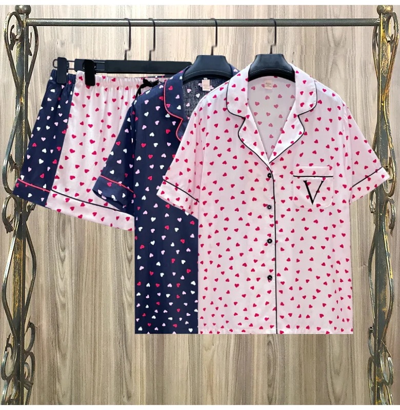 ショーツ付きの女性用ハートプリントコットンパジャマセット,半袖Tシャツ,セクシーなランジェリー,ナイトウェア
