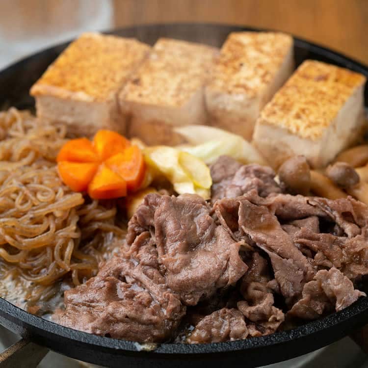 熊本 くまもとあか牛の切落し(計800g) 離島は配送不可 7240022 お歳暮 お中元 お土産 ご進物 ギフト 贈り物に最適