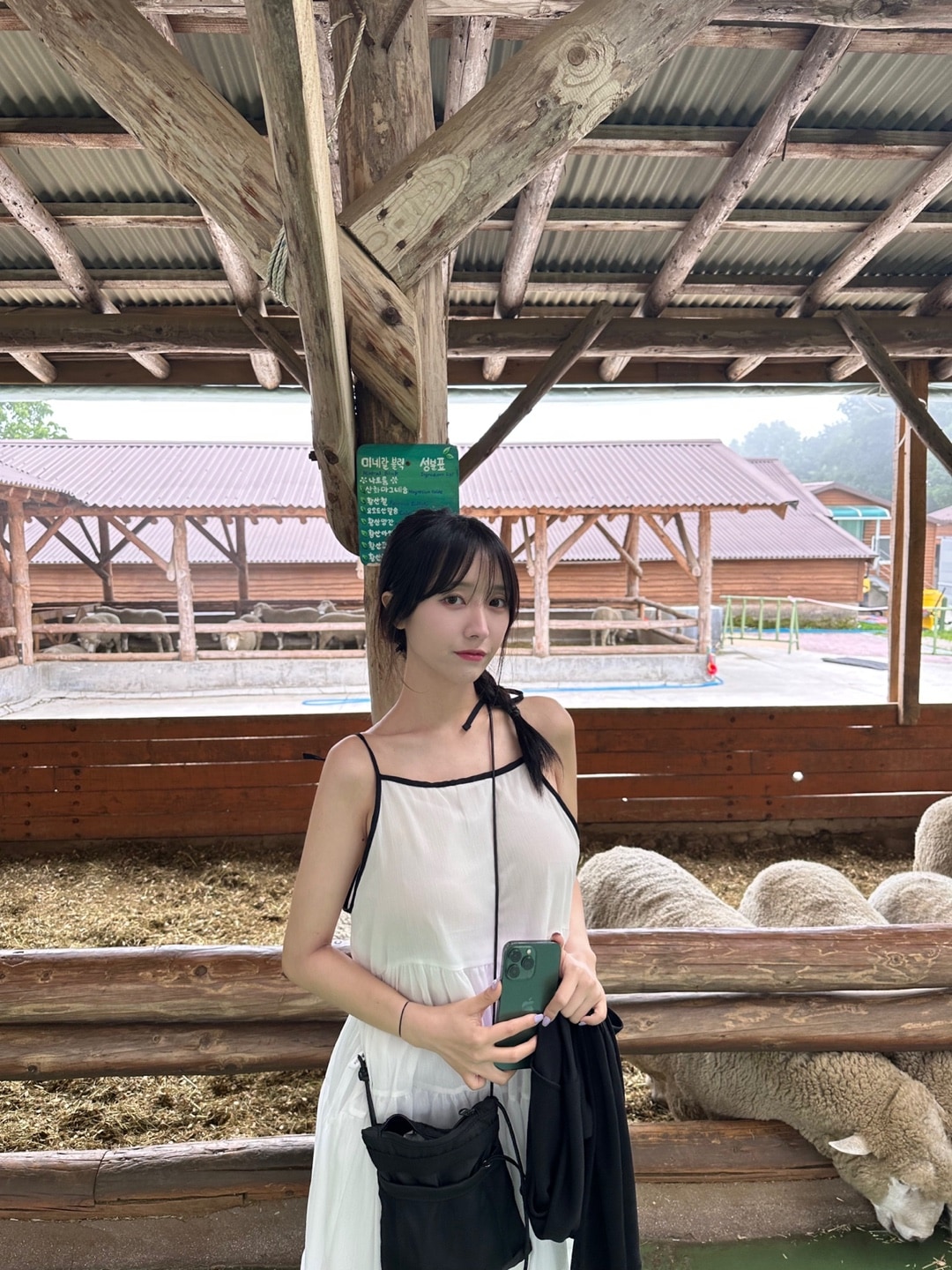 バカンスルック 配色 ライン 袖なし リボン ロングワンピース 可愛い 韓国スタイル 夏新作 ワンピース 大人 かわいい 韓国 ファッション