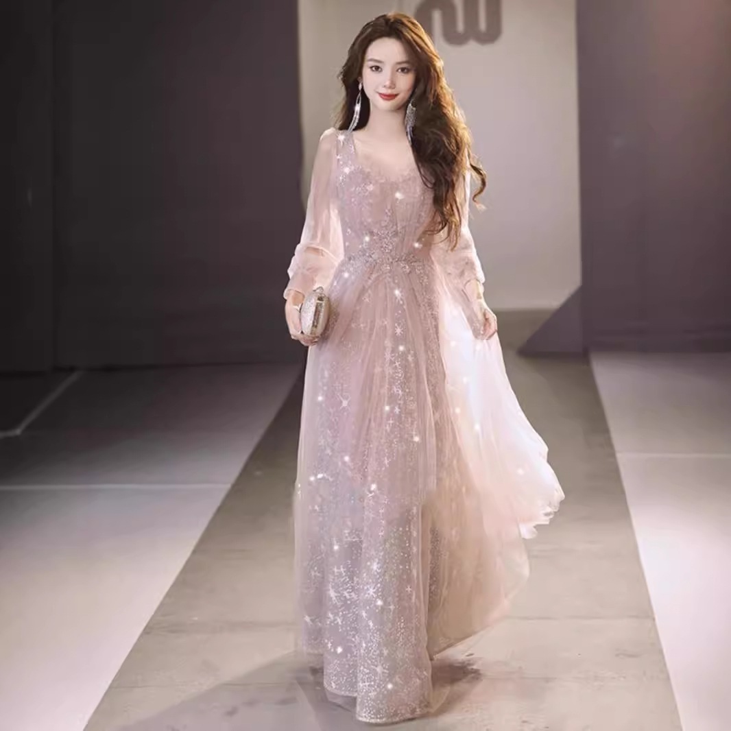 公式の場です 三七節です コンサート 卒業式 ピンクのイブニングドレス新しい宴会気質ロングニッチホスト長袖メッシュドレス