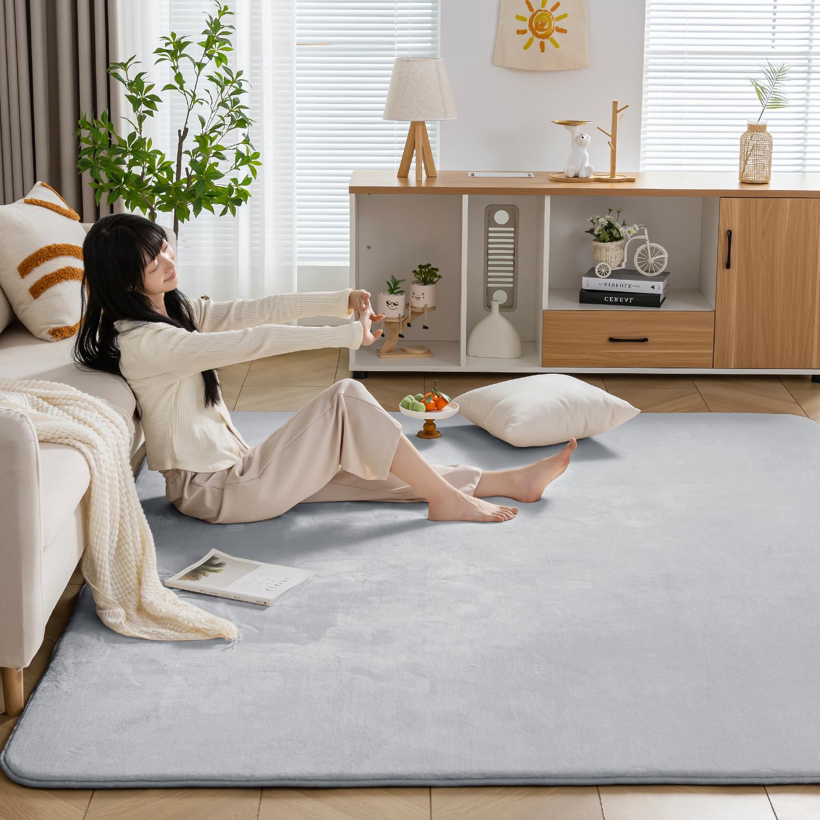 Keusnix ラグ カーペット 低反発 ラグマット 極厚25mm 絨毯 厚手 135x185cm 約1.5畳 滑り止め付 抗菌・防ダニ加工 オールシーズン快適 リビングマット ふわっと手触り じゅう