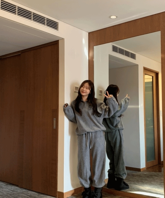 フリース起毛) ファジージョガーパンツ チャコールクリーム [パージパンツ/ジャージ/長ズボン/秋コーディネート/冬コーディネート/飲むルック/大学生/会社員]