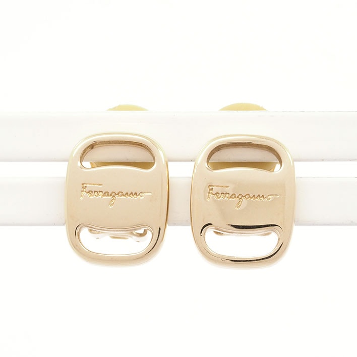 サルヴァトーレ フェラガモ ヴァラ ヴィンテージ【イヤリング】 11,248円