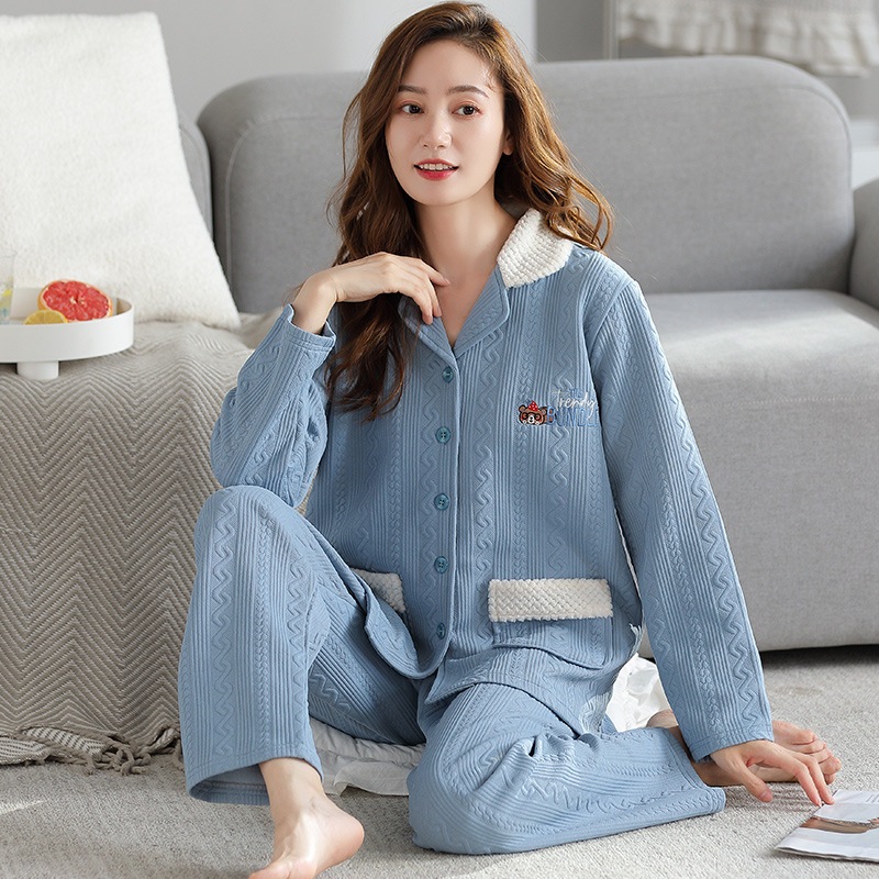 暖かい パジャマ もこもこ 冬 レディース 上下セット ナイトウェア 厚手 ルームウェア 長袖 大きいサイズ春と秋の冬のパジャマの女性の厚い空気綿サンドイッチ純綿長袖薄綿拡大コード全綿家居服