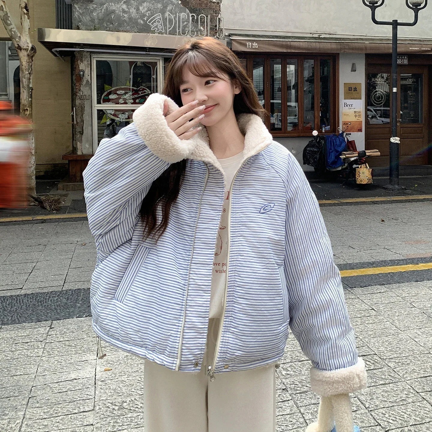 超低価格【3日出荷】秋冬レディーストライプリバーシブルラムスウールコート 加绒加厚ルーズ スタンドカラー アウター ムートンジャケット