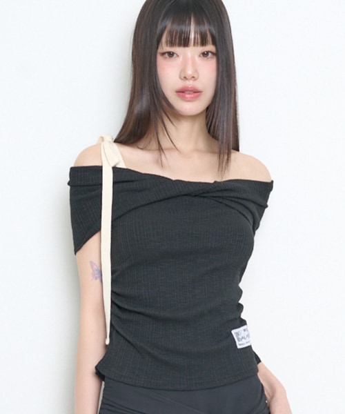 【ILLIGO】 FLOW OFF SHOULDER TOP BLACK 正規品