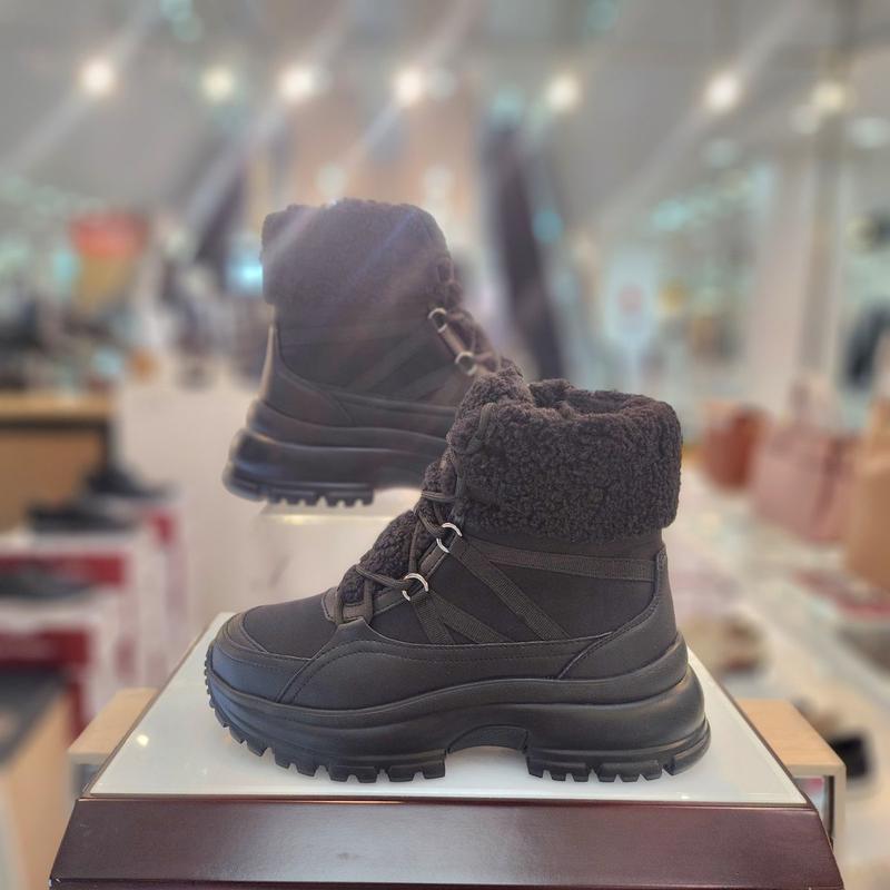 女性の足に優しい5cm広幅ファースニーカー 寒さ対策ブーツ 3fr615-A