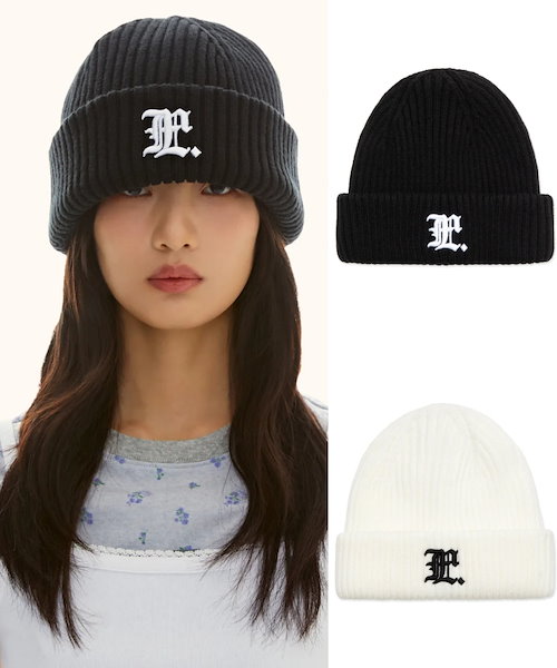 韓国 人気[BAUF] STAR RIVET FLUFFY BEANIE ビーニー ニット帽 MUSINSA公式 | BAUF Star Rivet Fluffy Beanie [Black]
