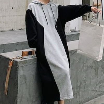 フード付きワンピース トップス シンプル ブラック 黒 グレー 灰色 ミドル丈 袖あり 長袖