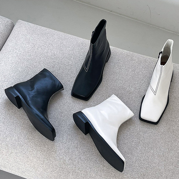 ショートブーツ スクエアトゥ サイドジップ フラット 黒 白 ブラック ホワイト