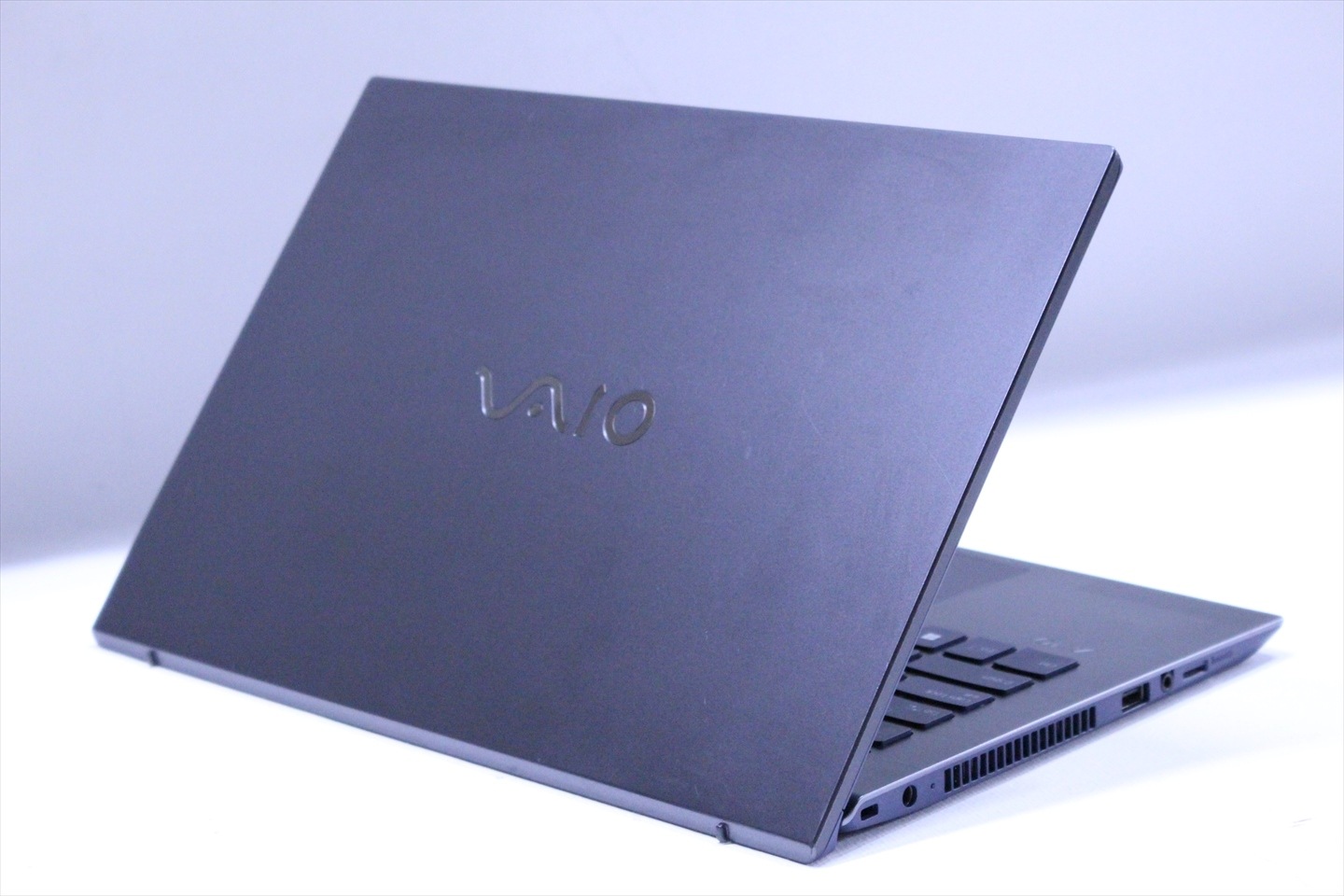 即配 良好品 2023年快速モデル 13世代Corei5 VAIO Pro BK VJBK118000139 i5-1334U 16G 256G 14.0FHD WiFi6 Office AAA評価