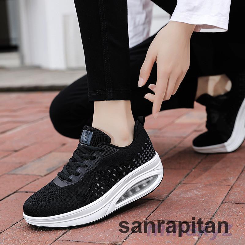 スニーカー レディース 厚底スニーカー ランニングシューズ ウォーキングシューズ 運動靴 クッション スポーツ シューズ 通気 滑り止め 超軽量