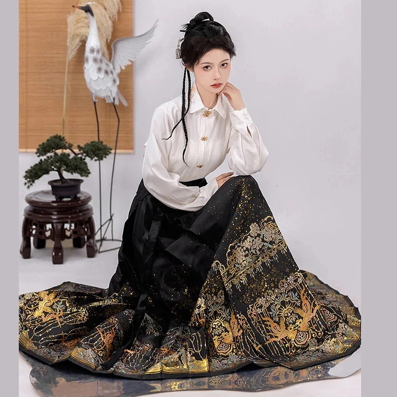 新スタイルニット馬面スカート明漢服女性ニットゴールドメイクフラワーチャイナスカート新しい冬デイリー中厚スタイル 母の日のプレゼント 4,900円