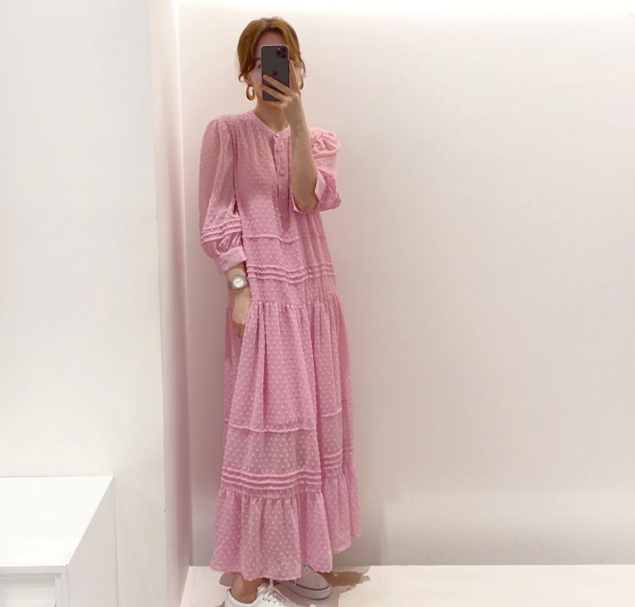 ワンピース シャツワンピース ロング ロング丈 袖あり 7分袖 七分袖 パフスリーブ 襟付き Aライン フリル 前開き 透け感 薄手 かわいい 大人可愛い きれいめ シンプル カジュアル 大人 上品 5,378円