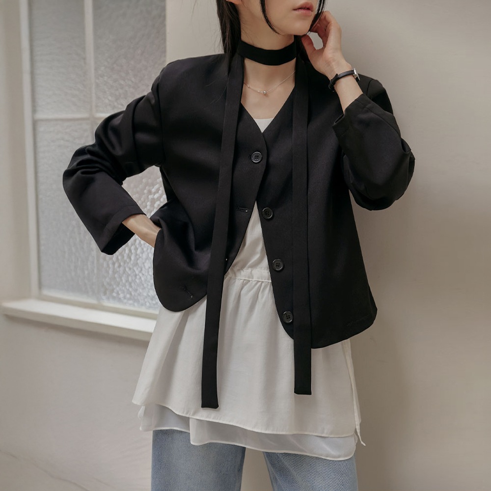 セノブタイセットVネックジャケット