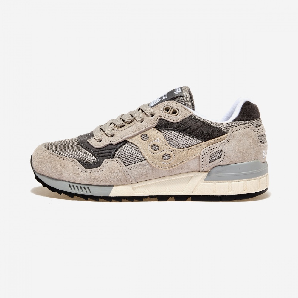 サーコニーシャドウ5000 S70665-23-GREY/GREYローカットスニーカー