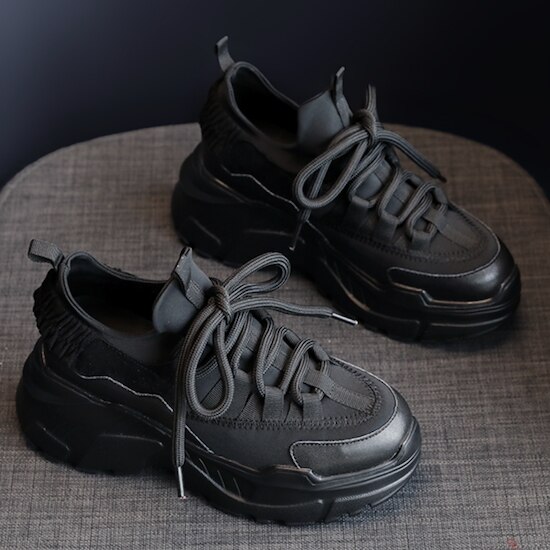 【取寄：納期2週間】スニーカー レディース ダッドスニーカー シューズ 軽量 歩きやすい 紐靴 春夏秋冬 6,433円