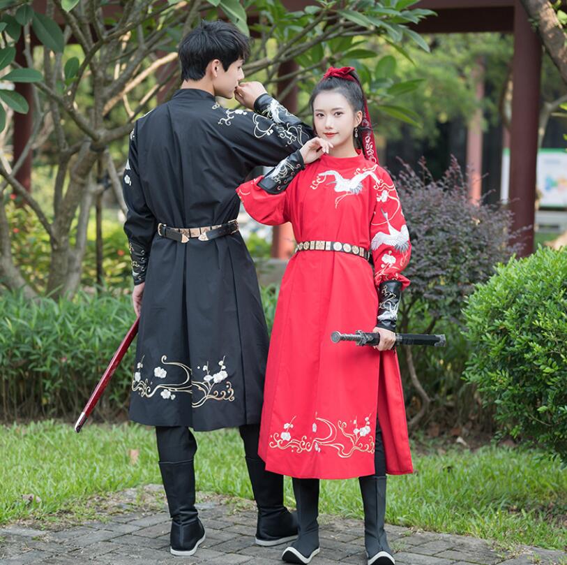 男女兼用漢服唐装 明朝漢服 豪華刺繍唐装漢服 刺繍 ベルト カップル中華振袖漢服 ロング丈ワンピース中華古風コスプレ衣装 イベント メンズレディースチャイナ舞台ステージ服 ハロウィン クリスマス仮装変