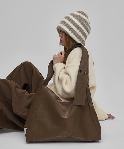 新品 タトラス 14万 アヴェチ 国内正規 04 LL XL ネイビー ヴァレナ