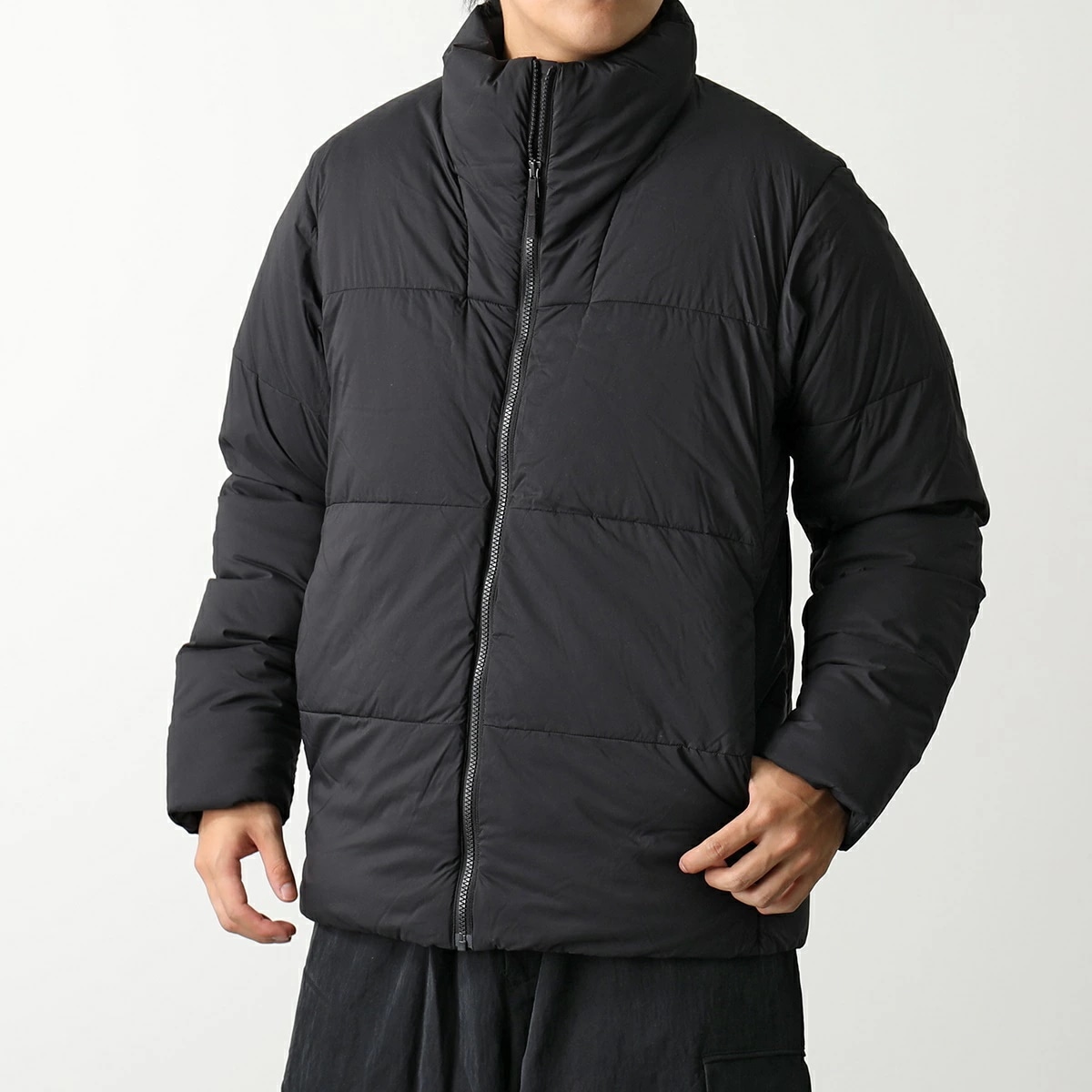 ARCTERYX VEILANCE アークテリクス ヴェイランス ダウンジャケット X000007266 Conduit Down Jacket コンデュイット メンズ 撥水 スタンドカラー Blac